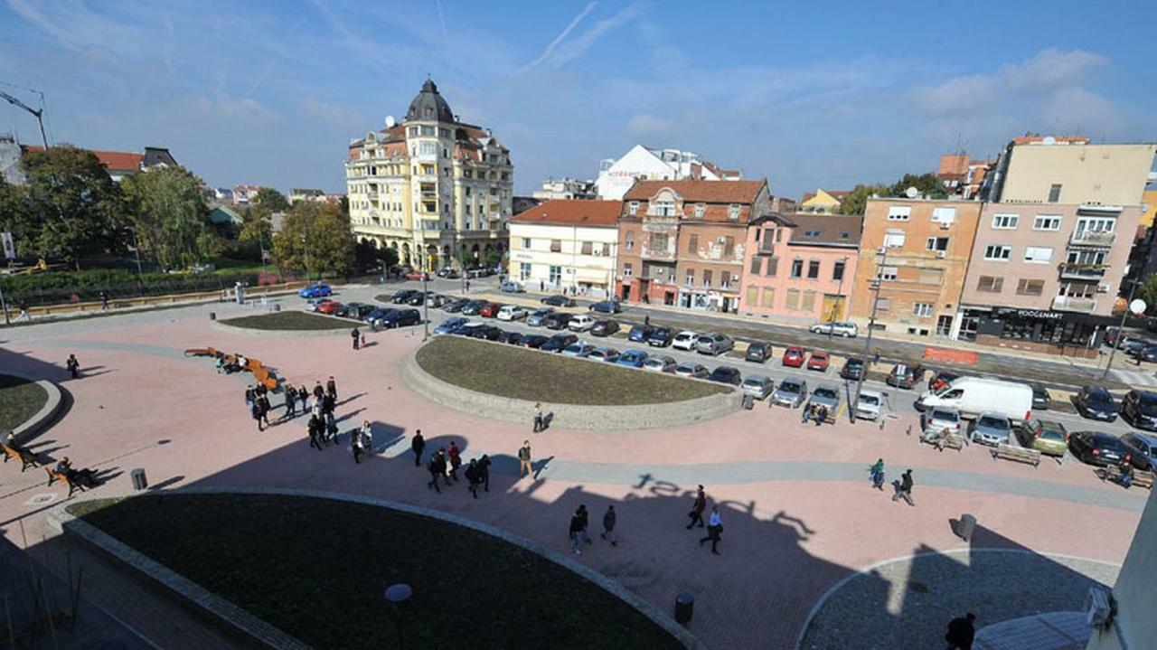 Centar Novi Sad-Studio No.4 외부 사진